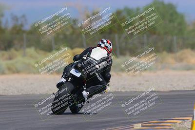 media/Sep-25-2023-Moto Forza (Mon) [[81ffa65e0a]]/B-C Group/Session 4 (Turn 2 Backside)/